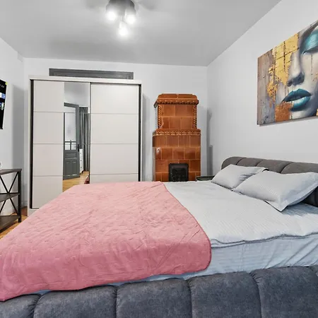 Soos Apartamento *